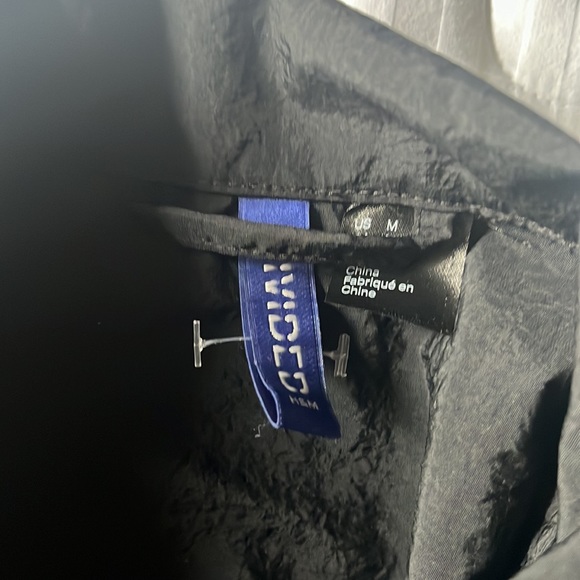 H&M Black Parachute Button Up - Picture 3 of 3